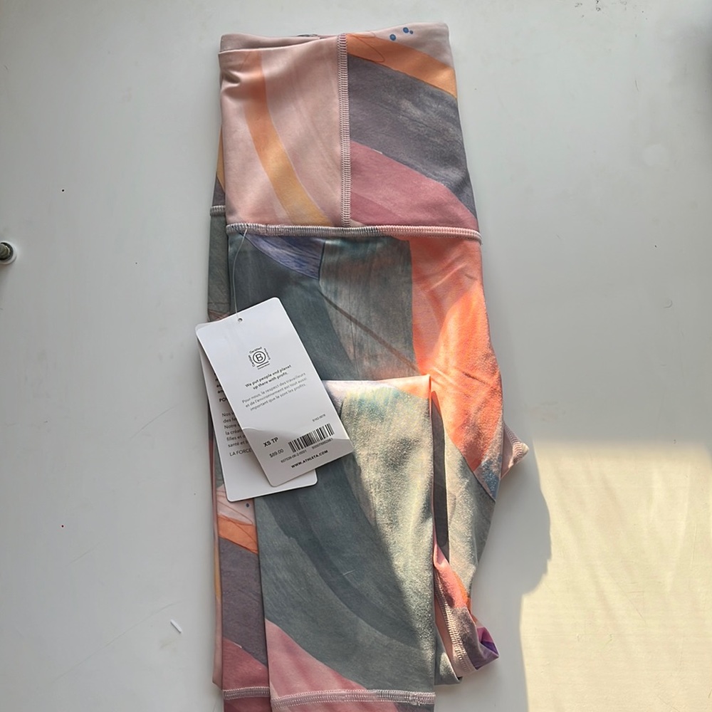 Athleta Elation 7/8 tight, XS.